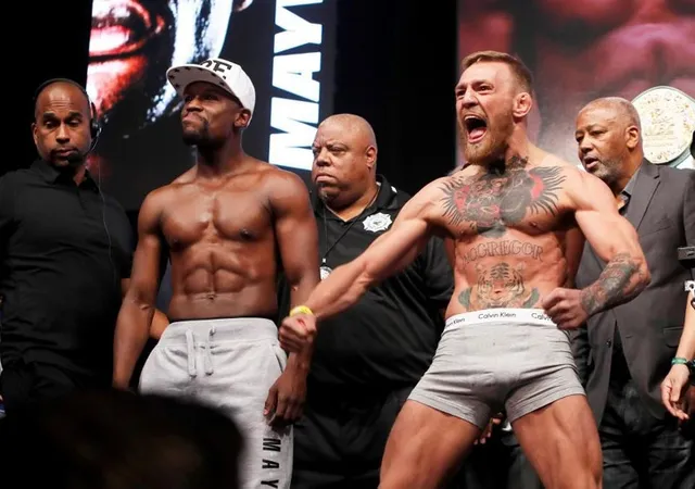 Pacquiao rủ McGregor hốt hụi chót - Ảnh 1.