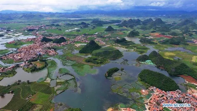 Mùa hè rực rỡ tại công viên sinh thái Puzhehei, Trung Quốc - Ảnh 6.