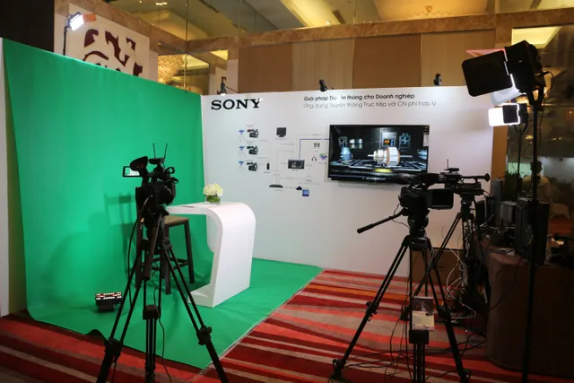 Sony ra mắt giải pháp truyền thông và phòng họp thông minh cho doanh nghiệp - Ảnh 1.