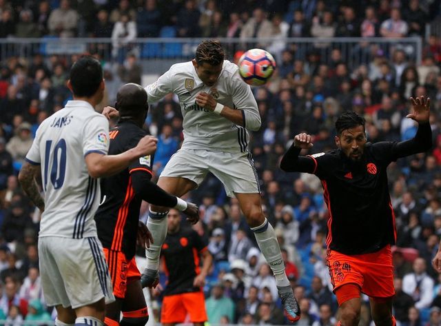 Ronaldo có 8 mùa La Liga liên tiếp ghi hơn 20 bàn - Ảnh 1.