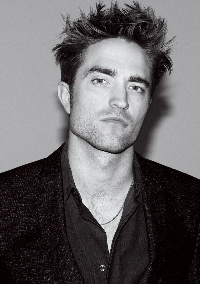 Robert Pattinson trở lại hoành tráng, đã vượt qua nỗi ám ảnh mang tên Chạng vạng - Ảnh 11.