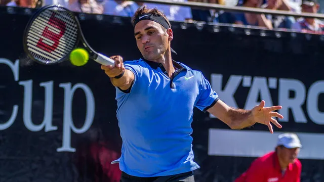 Stuttgart mở rộng 2017: Roger Federer dừng bước ở vòng 2 - Ảnh 2.