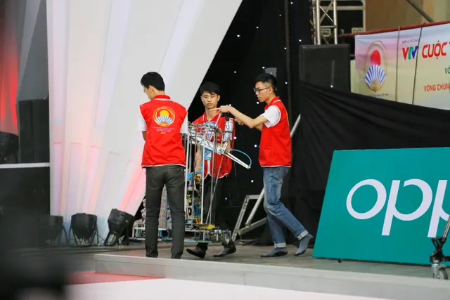 Robocon 2017: Đại học SPKT Hưng Yên liên tiếp giành chiến thắng tuyệt đối APPARE - Ảnh 18.