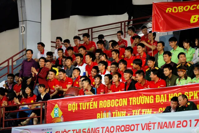 Robocon 2017: Đại học SPKT Hưng Yên liên tiếp giành chiến thắng tuyệt đối APPARE - Ảnh 16.