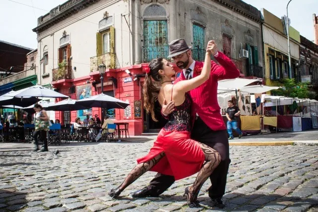 Tango - Điểm nhấn thú vị của Buenos Aires, Argentina - Ảnh 1.