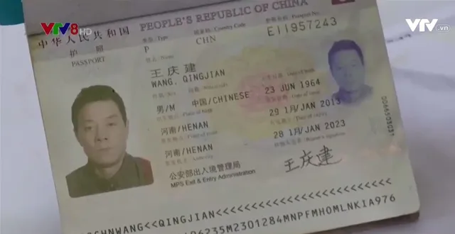 Đà Nẵng: Tuyên án 8 năm tù đối tượng người Trung Quốc trộm cắp ở sân bay - Ảnh 1.