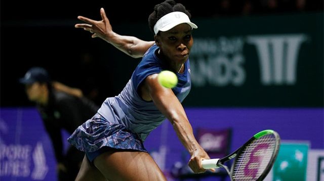 WTA Finals 2017: Vượt qua Venus Williams, Wozniacki đăng quang thuyết phục - Ảnh 1.