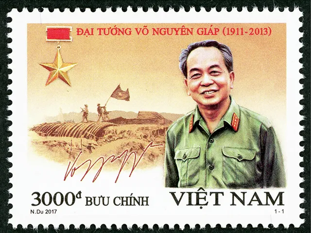 Phát hành đặc biệt bộ tem bưu chính kỷ niệm 106 năm Ngày sinh của Đại tướng Võ Nguyên Giáp - Ảnh 1.