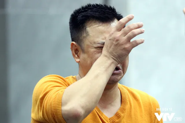 Táo Tự Long mếu máo khóc vì kỳ tích lịch sử của U23 Việt Nam - Ảnh 4.