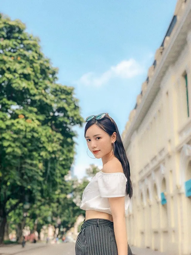 Ngắm nhan sắc mới nổi của phim Quỳnh búp bê - Ảnh 4. Ngắm nhan sắc mới nổi của phim Quỳnh búp bê - Ảnh 4.