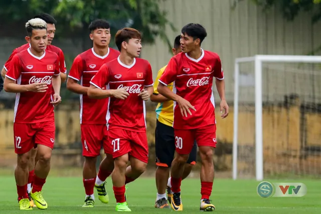 Tân binh Quốc Chí: Tôi sẵn sàng thi đấu ở mọi vị trí - Ảnh 1.