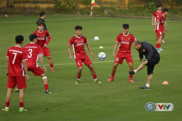 ẢNH: ĐTQG Việt Nam tiếp tục rèn quân cho AFF Cup 2018 - Ảnh 13.