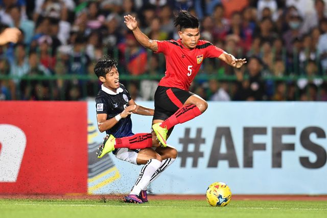 AFF Cup 2018: HLV ĐT Lào lo lắng khi nằm cùng bảng đấu với ĐT Việt Nam - Ảnh 1.