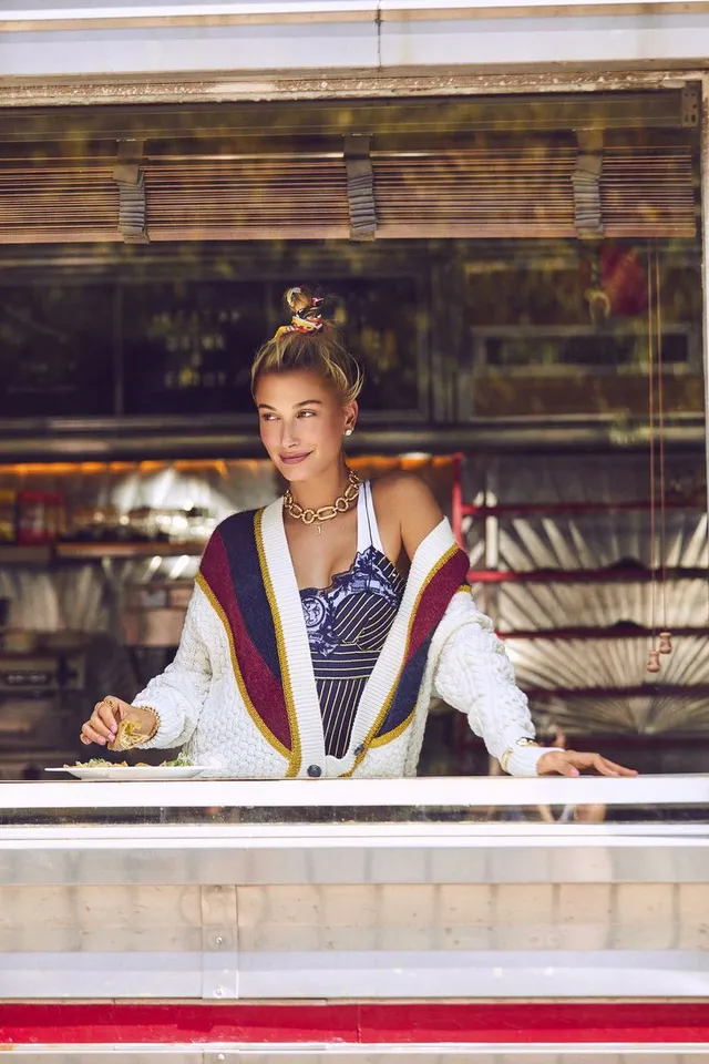 Hailey Baldwin - Nhìn thế này bảo sao Justin Bieber chết đứ đừ - Ảnh 5.