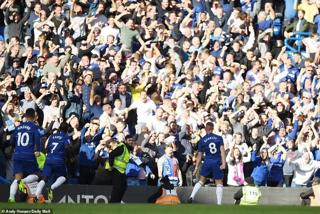 ẢNH: Chelsea hòa kịch tính trước Man Utd tại Stamford Bridge - Ảnh 14.