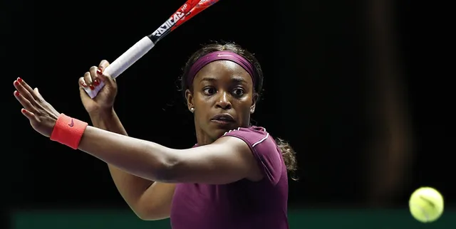 Bảng đỏ WTA Finals 2018: Sloane Stephens và Kiki Bertens giành quyền vào bán kết - Ảnh 3.