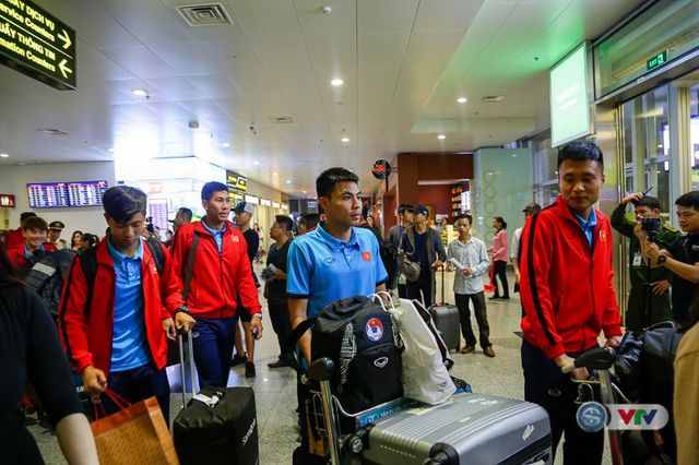 AFF Cup 2018: ĐT Việt Nam đã trở về nước sau chuyến tập huấn tại Hàn Quốc - Ảnh 5.