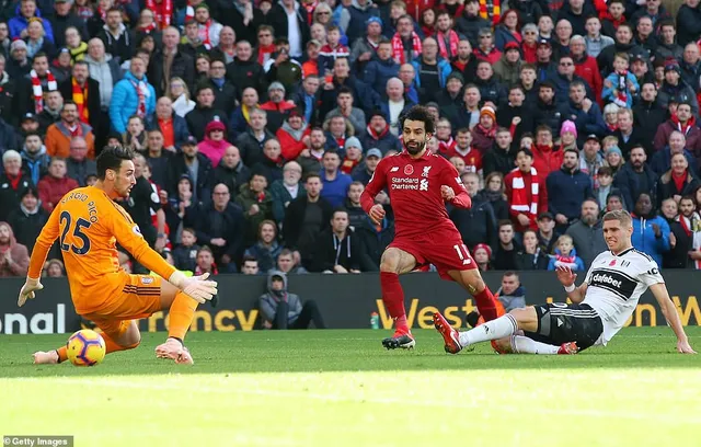 VIDEO Tổng hợp trận Liverpool 2-0 Fulham (Vòng 12 giải Ngoại Hạng Anh 2018) - Ảnh 2. VIDEO Tổng hợp trận Liverpool 2-0 Fulham (Vòng 12 giải Ngoại Hạng Anh 2018) - Ảnh 2.