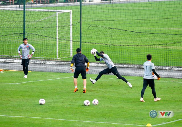 AFF Cup 2018: ĐT Việt Nam trở lại lịch tập kín chuẩn bị đối đầu ĐT Malaysia - Ảnh 2.