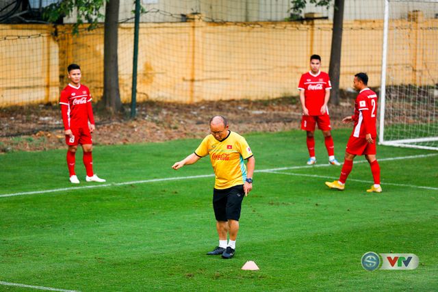 AFF Cup 2018: ĐT Việt Nam trở lại lịch tập kín chuẩn bị đối đầu ĐT Malaysia - Ảnh 9.