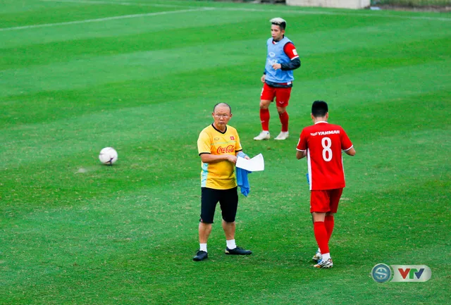 AFF Cup 2018: ĐT Việt Nam trở lại lịch tập kín chuẩn bị đối đầu ĐT Malaysia - Ảnh 5.