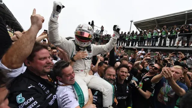 Đua xe F1: Lewis Hamilton giành chiến thắng ở Brazil GP 2018 - Ảnh 5.