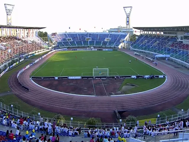 AFF Cup 2018: ĐT Việt Nam tạo nên cơn sốt vé ở Myanmar - Ảnh 2.