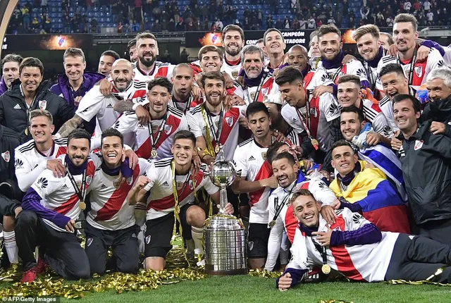 VIDEO, River Plate 3-1 Boca Juniors: Chức vô địch kịch tính! - Ảnh 4.