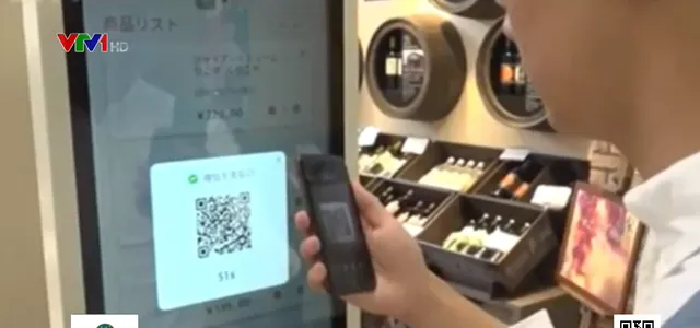 Nhật Bản hoàn thuế trên thẻ tín dụng, khuyến khích thanh toán không tiền mặt - Ảnh 1. Nhật Bản hoàn thuế trên thẻ tín dụng, khuyến khích thanh toán không tiền mặt - Ảnh 1.