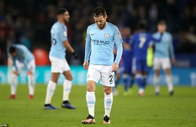Kết quả bóng đá sáng 27/12: Ngày Lễ Tặng Quà đáng buồn của Man City và Arsenal - Ảnh 1.