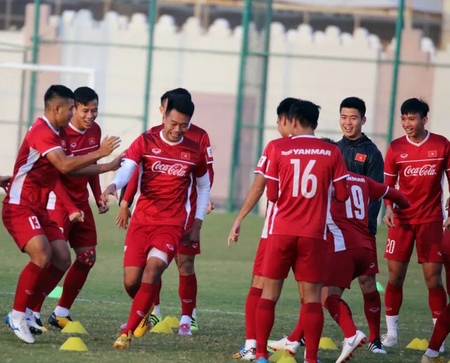 ẢNH: Buổi tập đầu tiên của ĐT Việt Nam tại Qatar chuẩn bị cho Asian Cup 2019 - Ảnh 2.