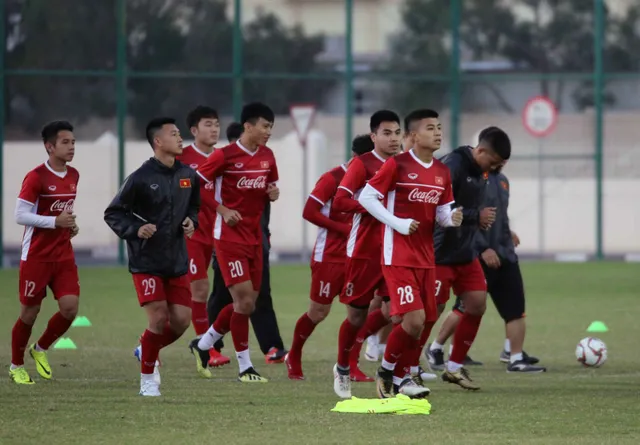 Tiền vệ Phạm Đức Huy: “Ai vào sân không quan trọng bằng kết quả thi đấu” - Ảnh 1.