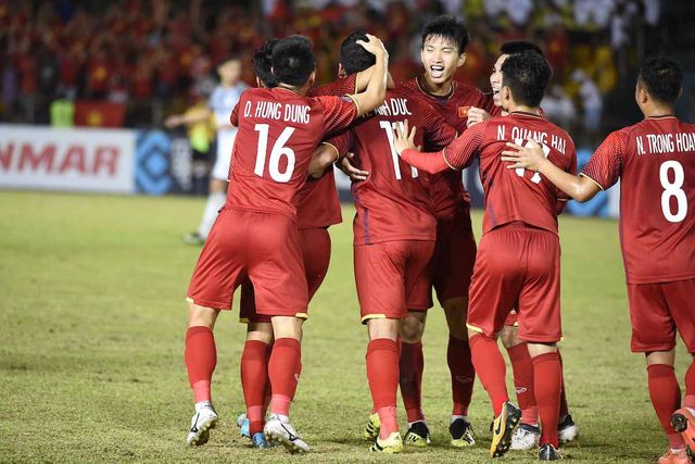 Bán kết lượt về AFF Cup 2018, ĐT Việt Nam - ĐT Philippines: Không thể chủ quan! (19h30 hôm nay trên VTV5 & VTV6) - Ảnh 1.