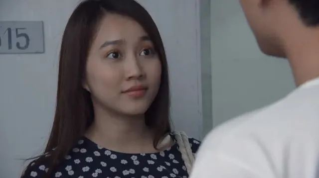 Tình khúc Bạch Dương - Tập 3: Xa người yêu lại còn đẹp trai, Hùng đau đầu vì bị các cô gái tấn công - Ảnh 3. Tình khúc Bạch Dương - Tập 3: Xa người yêu lại còn đẹp trai, Hùng đau đầu vì bị các cô gái tấn công - Ảnh 3.