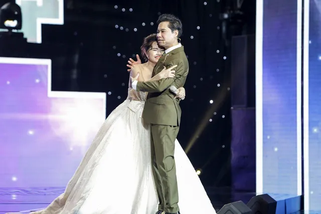 Thần tượng Bolero 2018: Bản sao Nhã Phương khiến các HLV tranh cãi - Ảnh 5. Thần tượng Bolero 2018: Bản sao Nhã Phương khiến các HLV tranh cãi - Ảnh 5.