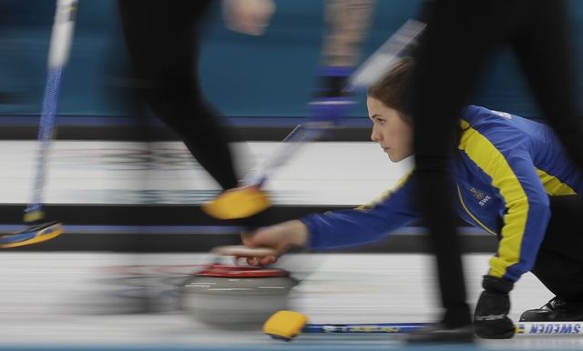 Olympic PyeongChang 2018: Những khoảnh khắc ấn tượng trong ngày thi đấu cuối cùng - Ảnh 8.