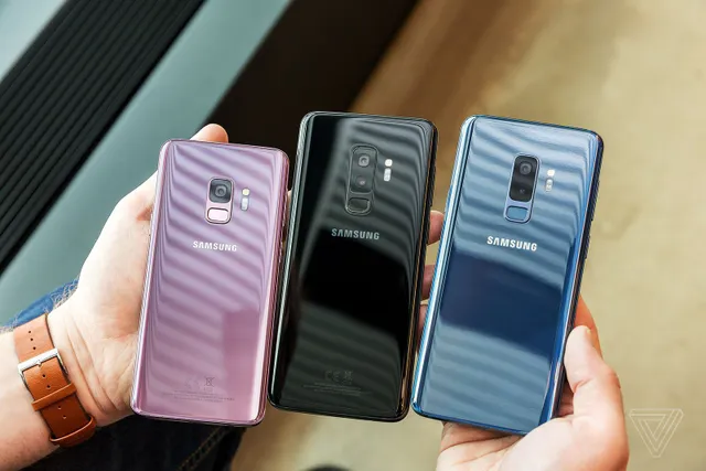 Cận cảnh bộ đôi smartphone Galaxy S9/S9+: Đẹp không tì vết - Ảnh 10.