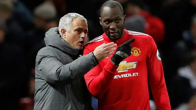 Lukaku bật mí Mourinho đưa cầu thủ lớn về Old Trafford mùa tới - Ảnh 1.