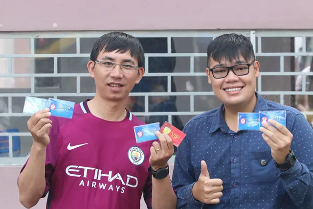 CLB TP. Hồ Chí Minh phát hành vé cả mùa giải 2018 dưới dạng thẻ điện tử - Ảnh 2.