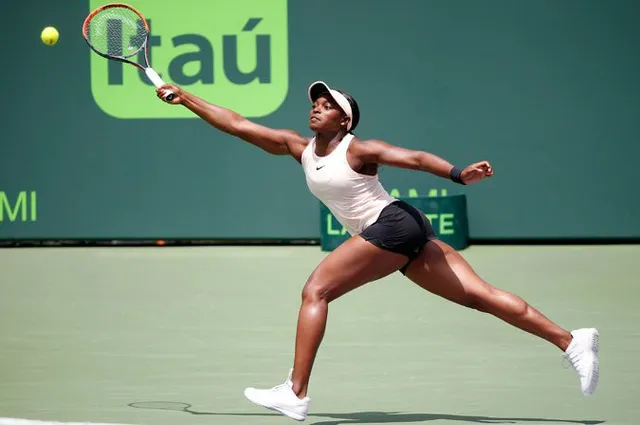 Thắng thuyết phục Ostapenko, Sloane Stephens vô địch Miami mở rộng 2018 - Ảnh 2.