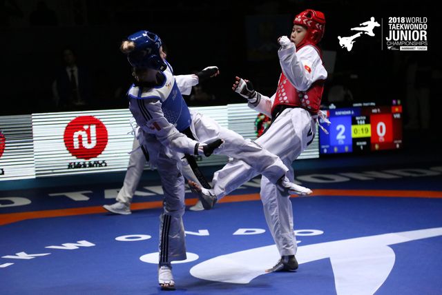 Kim Ngân lần thứ 2 vô địch Giải Taekwondo trẻ thế giới - Ảnh 2.