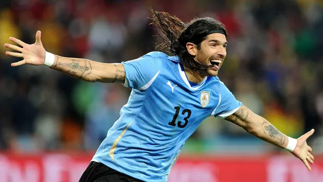 Sebastian Abreu lập kỷ lục Guiness vô tiền khoáng hậu của thế giới bóng đá  - Ảnh 1.