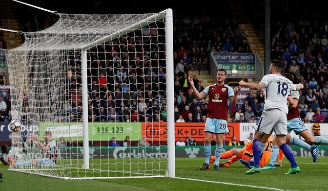 Kết quả bóng đá sáng 20/4: Burnley 1 - 2 Chelsea, Real Sociedad 3 - 0 Atletico Madrid - Ảnh 3.