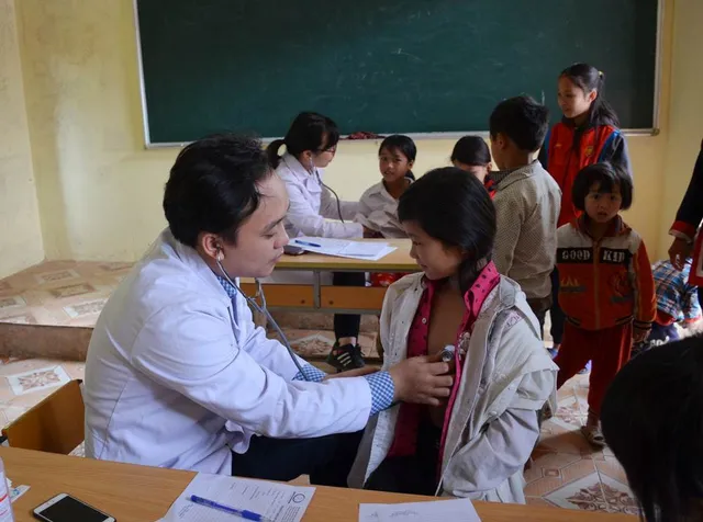 Quảng Ninh: Sàng lọc, phát hiện bệnh sớm cho người dân - Ảnh 1. Quảng Ninh: Sàng lọc, phát hiện bệnh sớm cho người dân - Ảnh 1.