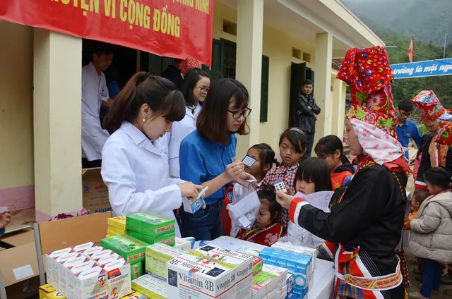 Quảng Ninh: Sàng lọc, phát hiện bệnh sớm cho người dân - Ảnh 2. Quảng Ninh: Sàng lọc, phát hiện bệnh sớm cho người dân - Ảnh 2.