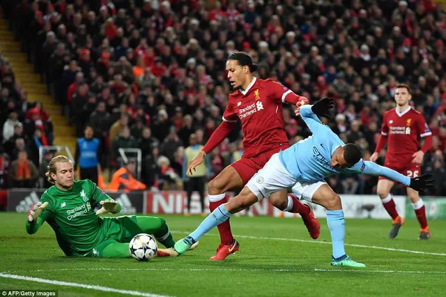 ĐHTB tứ kết lượt đi Champions League: Ngập sắc đỏ Liverpool, không thể thiếu Ronaldo - Ảnh 1.