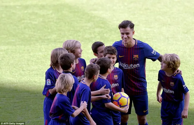 CHÍNH THỨC: Coutinho ra mắt CLB mới, Barcelona - Ảnh 5.