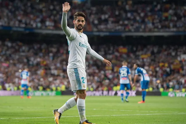 Nhắm Bale và Isco, Man Utd tính rút ruột Real Madrid  - Ảnh 2.