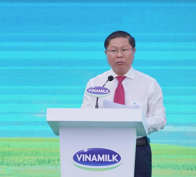 Vinamilk trồng 100.000 cây xanh và trao tặng 66.000 ly sữa tại tỉnh Cà Mau - Ảnh 8.