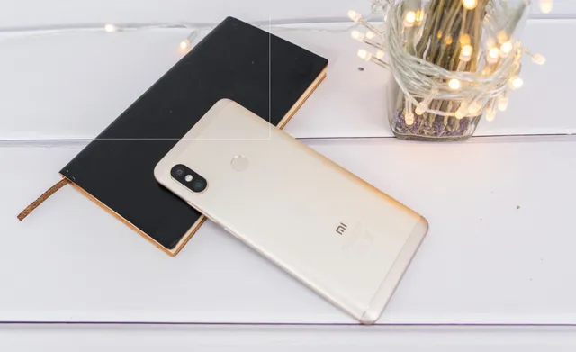 Xiaomi ra mắt Redmi Note 5: Vi xử lý Snapdragon 636, màn hình 18:9, camera kép - Ảnh 2.